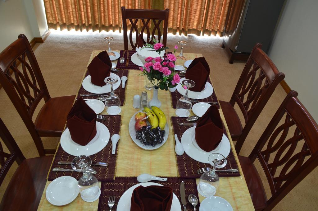 Myat Nan Yone Hotel Naypyidaw Exterior photo